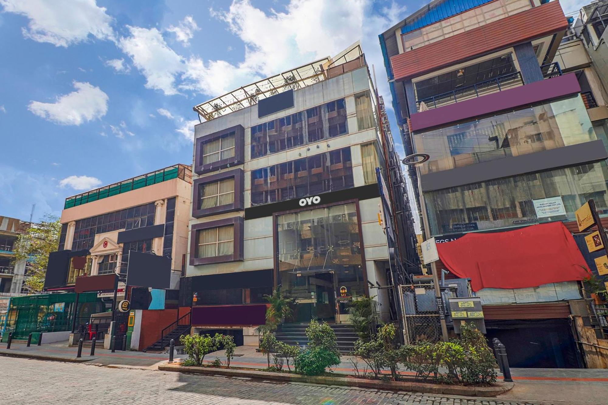 Collection O 29 Church'S Inn Near Cubbon Park Bangalore Exterior foto